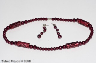 Conjunto Colar + Brincos Bordô